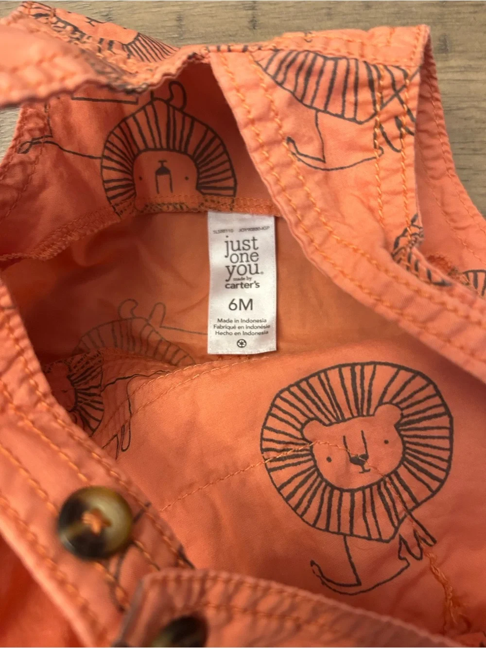 OshKosh Bgosh three 6m